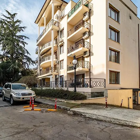 Primrose With Free Parking Διαμέρισμα