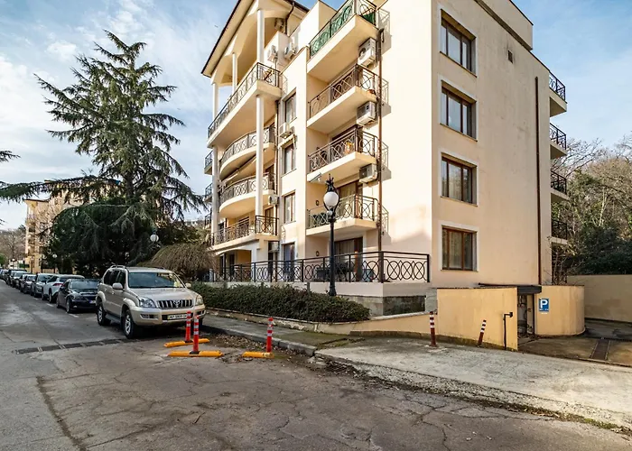 Primrose With Free Parking アパート