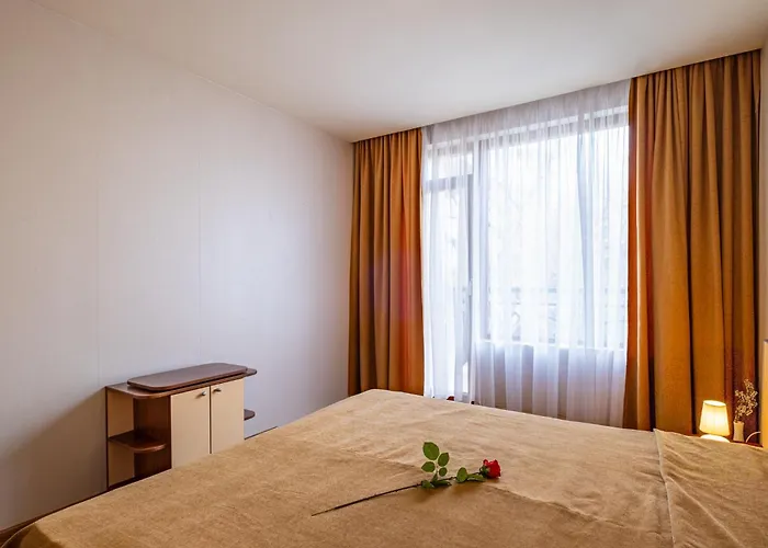 Primrose With Free Parking アパート ヴァルナ